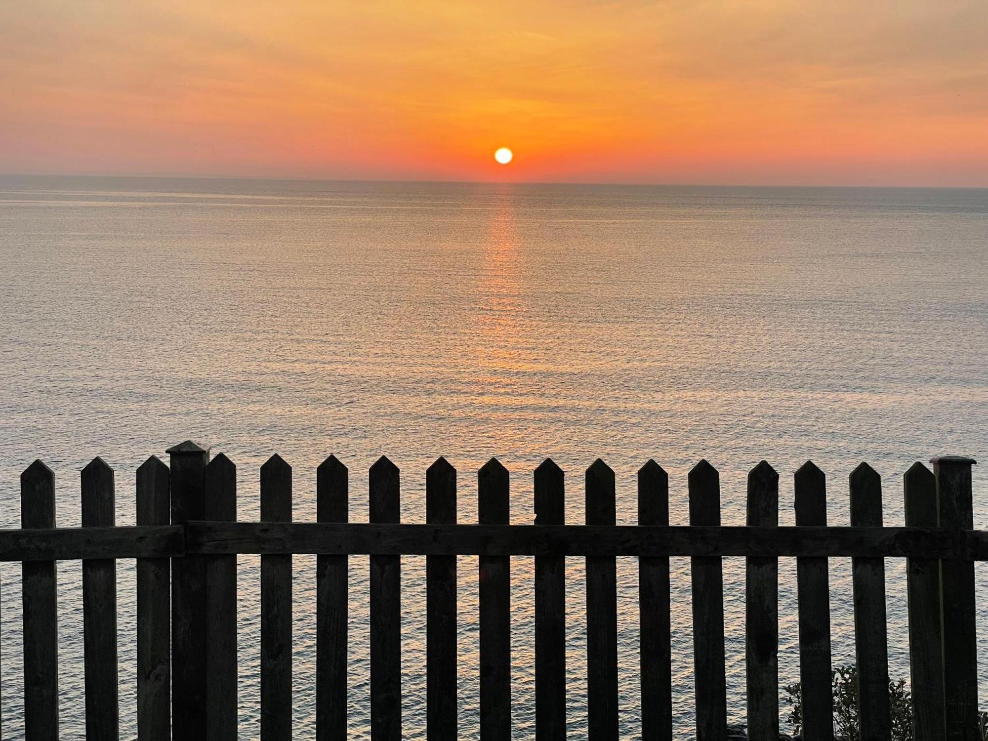 Rocklea Seaside Cottage Newcastle  Zewnętrze zdjęcie